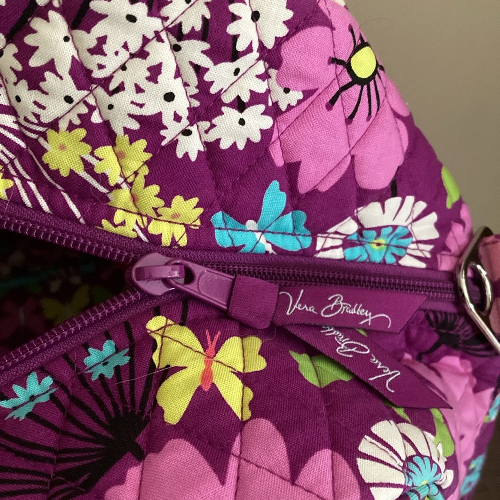 New Vera Bradley Flutter By Weekender - image 3